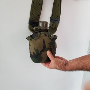 Brand New Military water cateen with belt